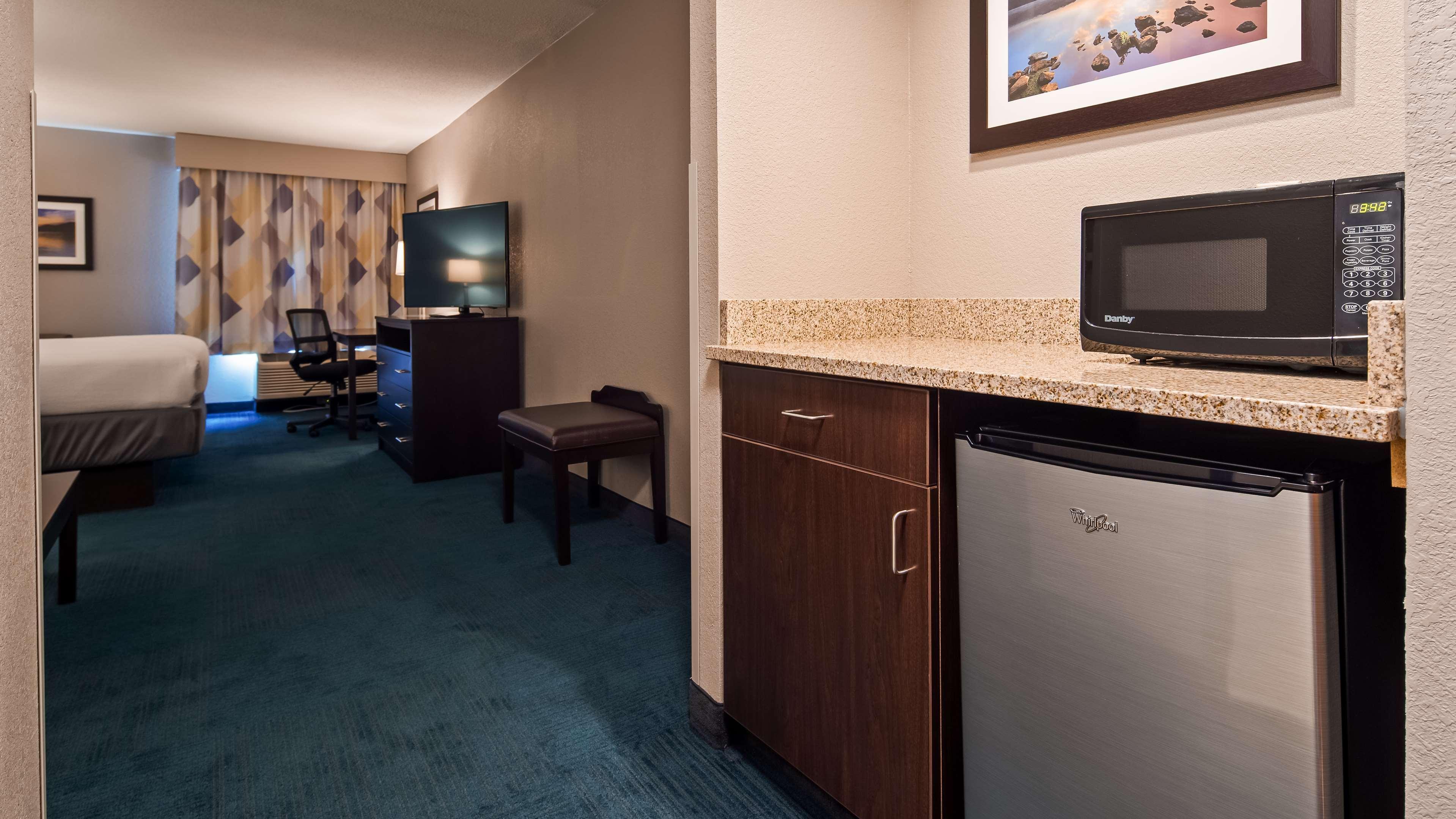 Best Western Hartford Hotel And Suites Exteriér fotografie