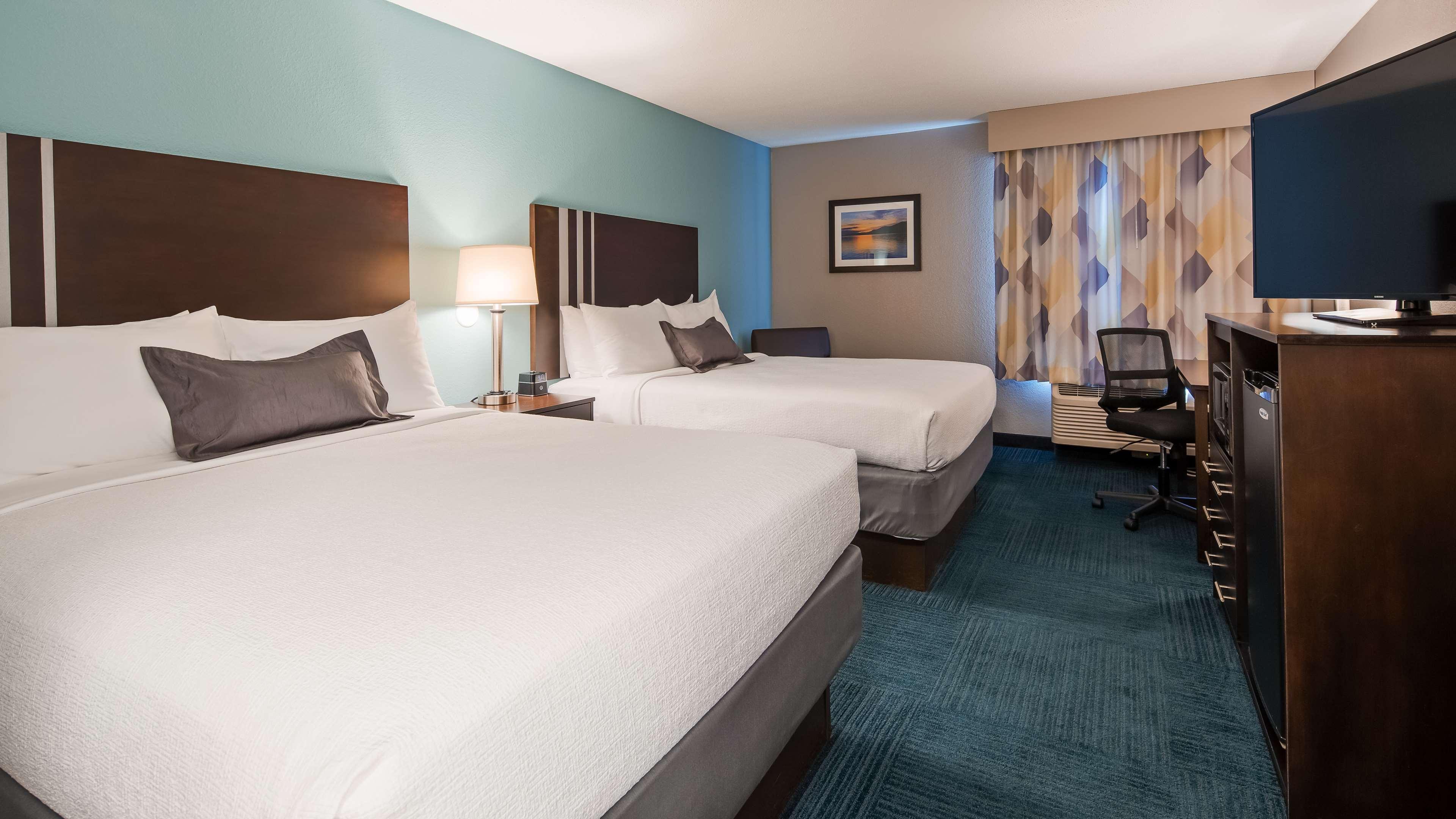 Best Western Hartford Hotel And Suites Exteriér fotografie