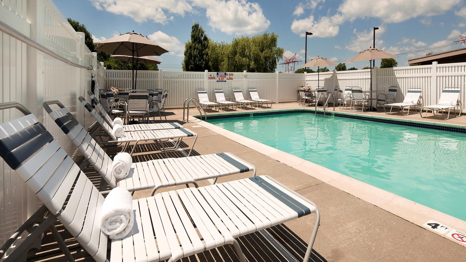 Best Western Hartford Hotel And Suites Exteriér fotografie