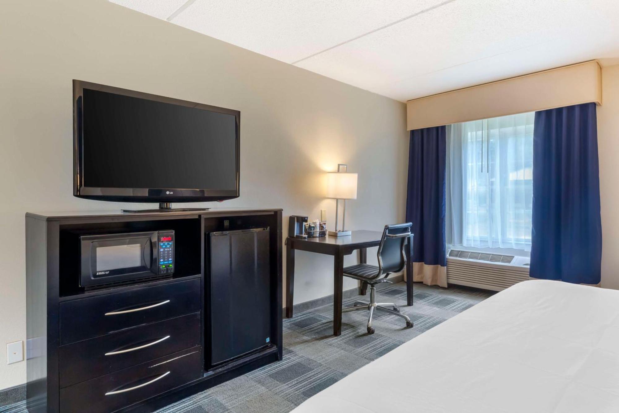 Best Western Hartford Hotel And Suites Exteriér fotografie