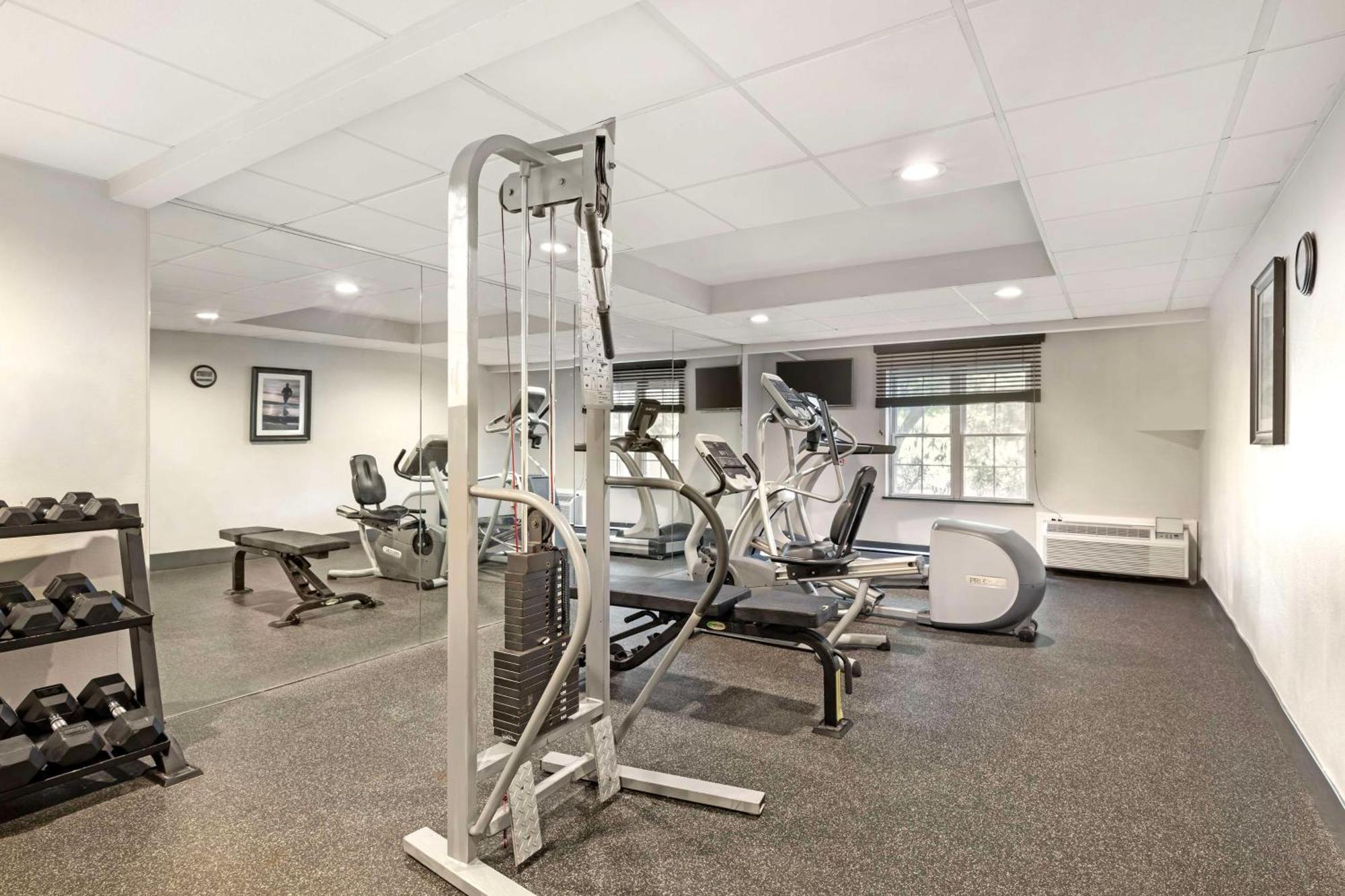Best Western Hartford Hotel And Suites Exteriér fotografie