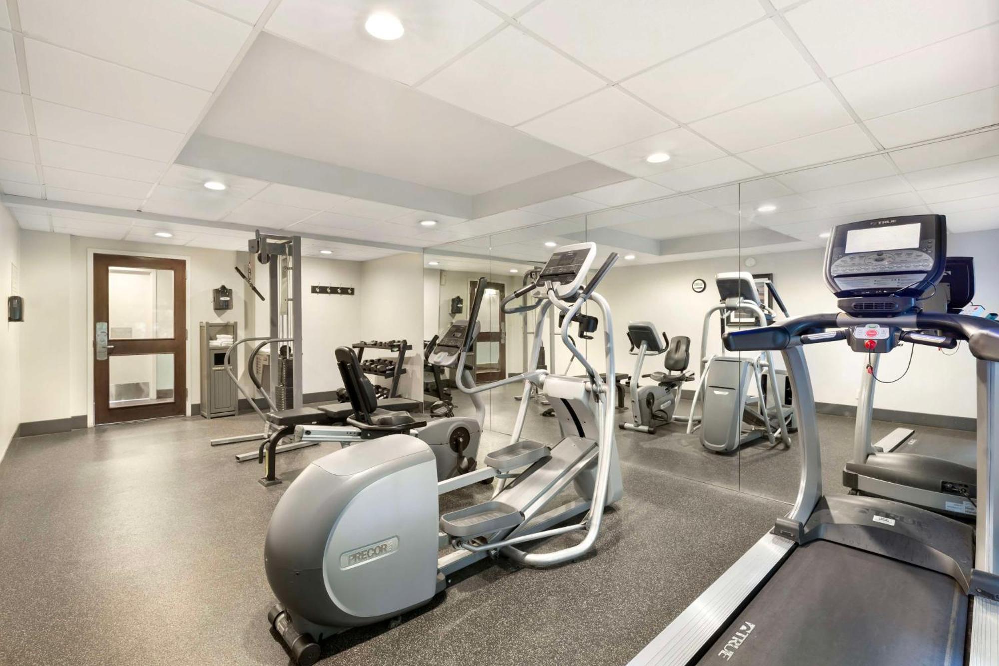 Best Western Hartford Hotel And Suites Exteriér fotografie